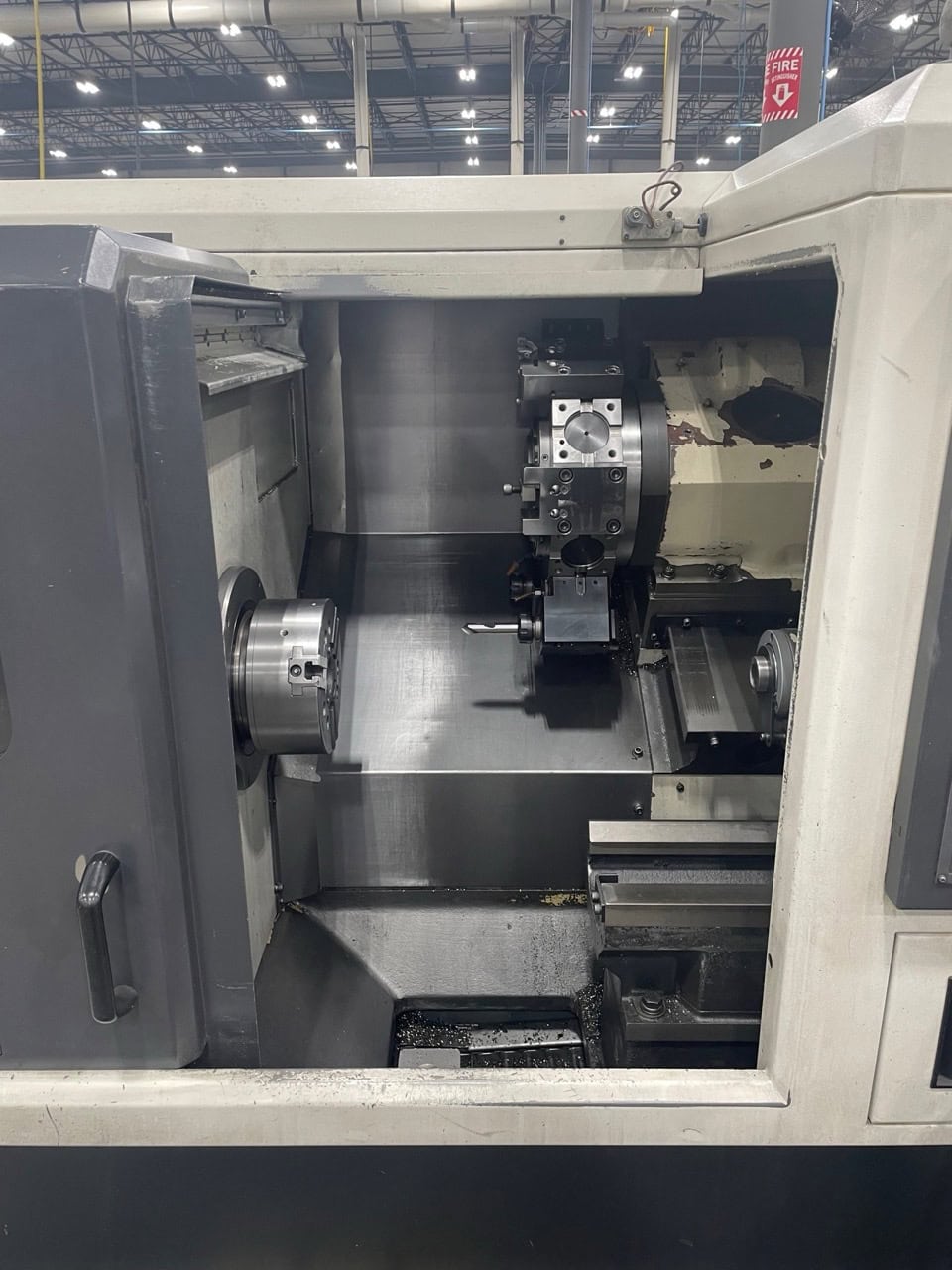 Hwacheon Hi-Tech 200A CNC Lathe, 2008 - Tailstock, C Axis, Live Milling - Image 7