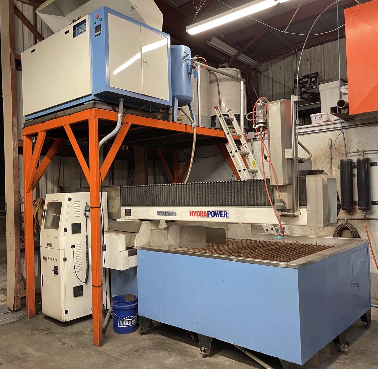 4' x 4' Hydrapower WJ515 CNC Waterjet, 2019 - 40,000 PSI, Abrasives Hopper