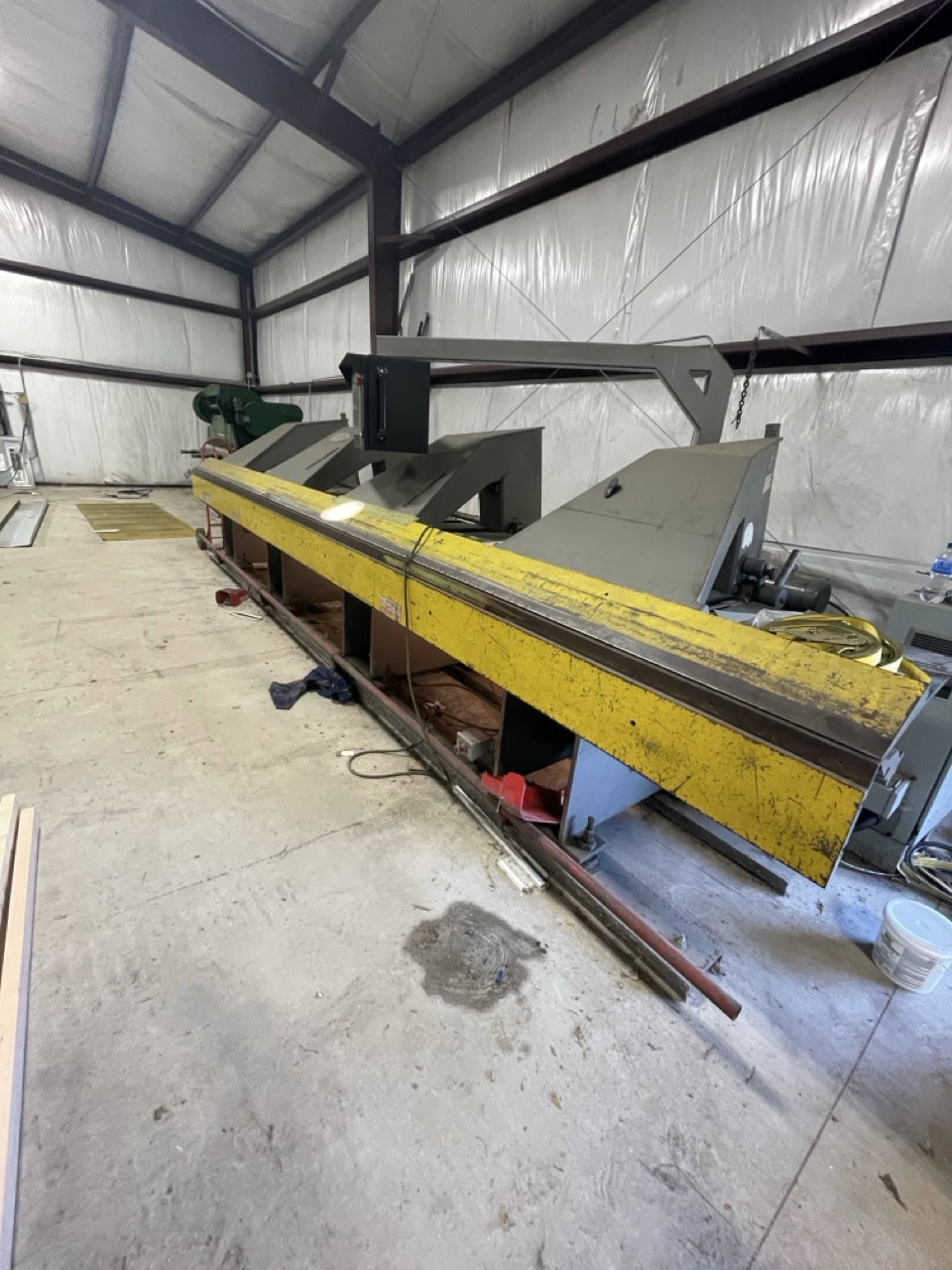 Roper Whitney AM21160 21" CNC Folding Machine, 2008