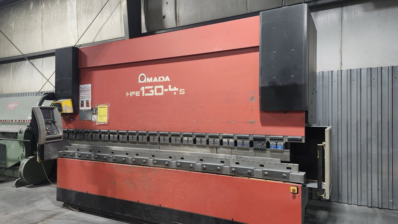 144 Ton x 14' Amada HFE 130-4S Hydraulic Press Brake, 2001 - Light Curtains