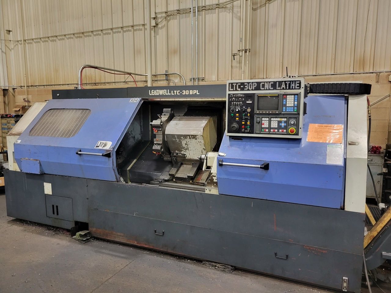 Leadwell LTC-30BPL CNC Lathe, 2010 - Tailstock, Fanuc Control