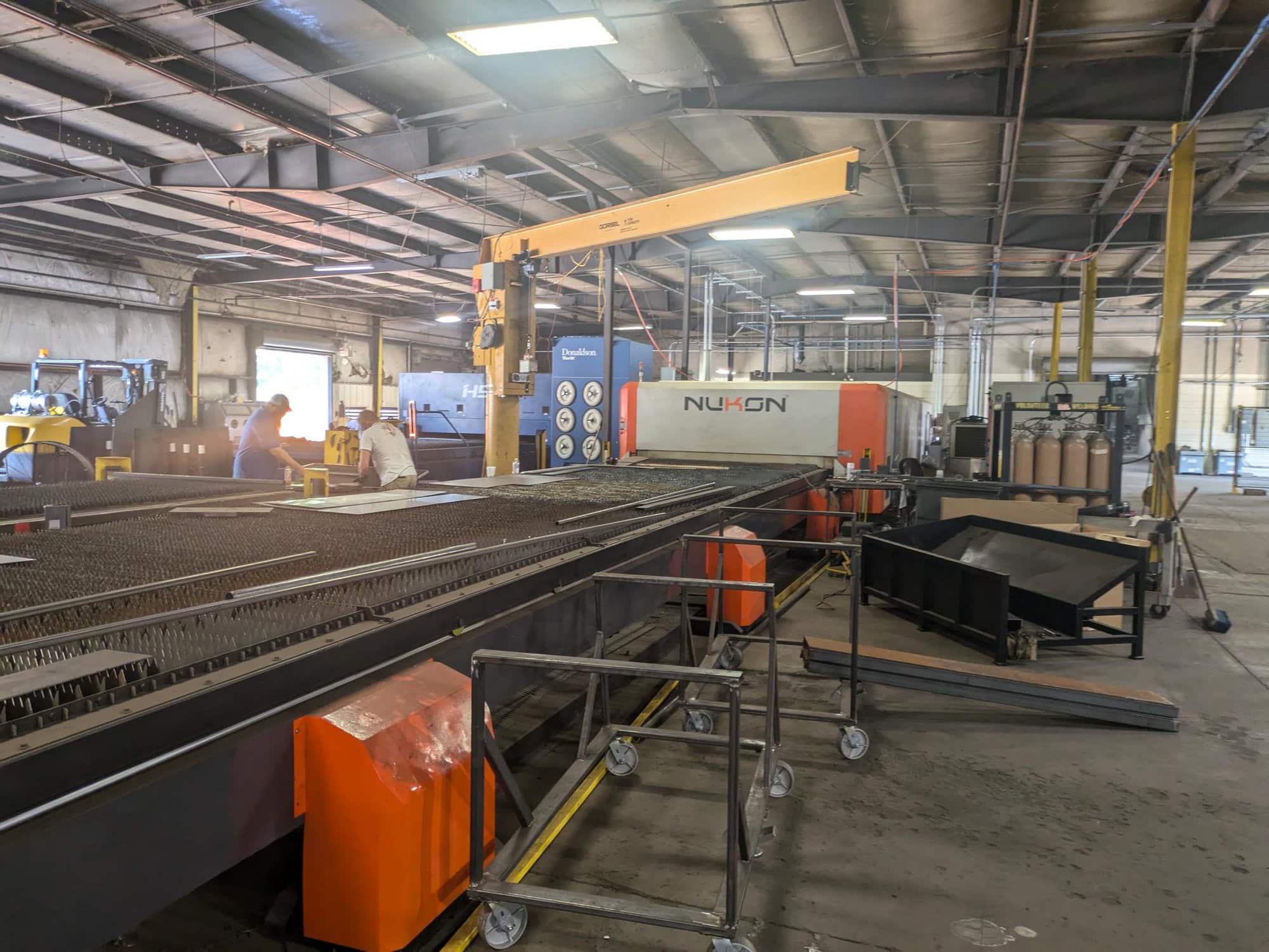 4000 Watt Nukon NF Pro 25120 Fiber Laser, 2016 - 8' x 40' Table, YLS Power Source, Chiller, Dust Collector