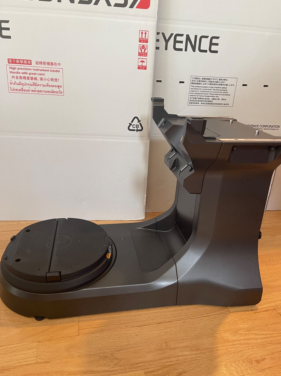 Keyence 3D Scanner CMM VL-350, 2019 - Image 10