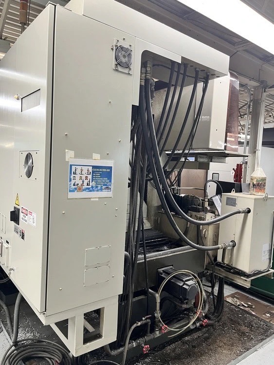 Enshu 800V CNC VMC, 1997 - Chip Conveyor, 40 Station Twin Arm Side Mount ATC - Image 3