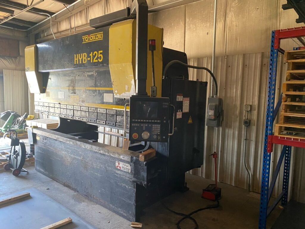4400 Watt Bystronic Bylaser 4020 CO2 Laser, 2011 - Resonator Rebuilt 2019, 6' x 12' Table - Image 3