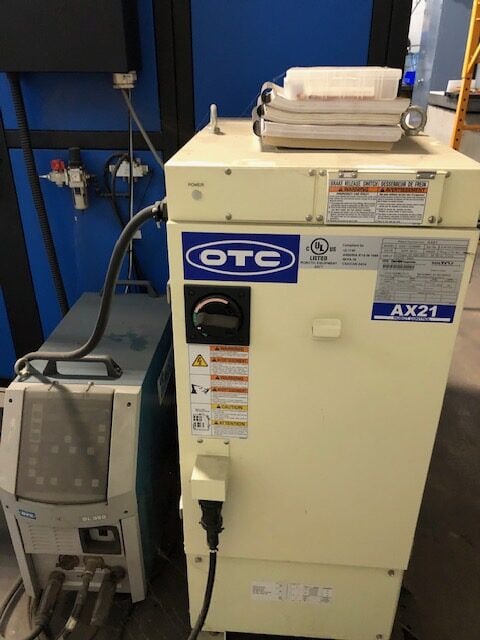 OTC Daihen AX21-UV0000 Robotic Welder, 2012 - AX21 Controller, AXV6 Robot - Image 4