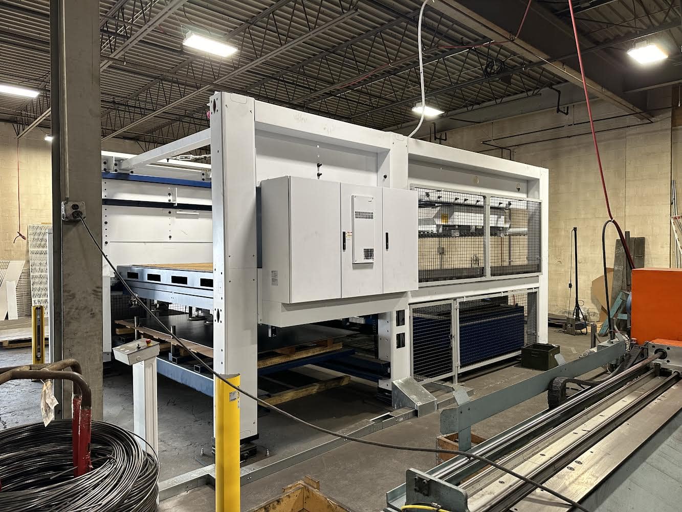 6000 Watt Trumpf TruLaser 3030 L95 Fiber Laser, 2023 - Low Hours, 5'x10' Table, Load/Unload System - Image 4
