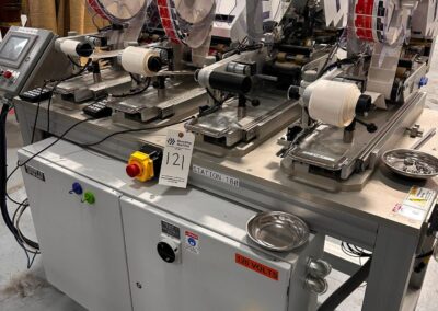 4 nautilus model pl-100-extreme precision wrap around labeller equipment for microgem