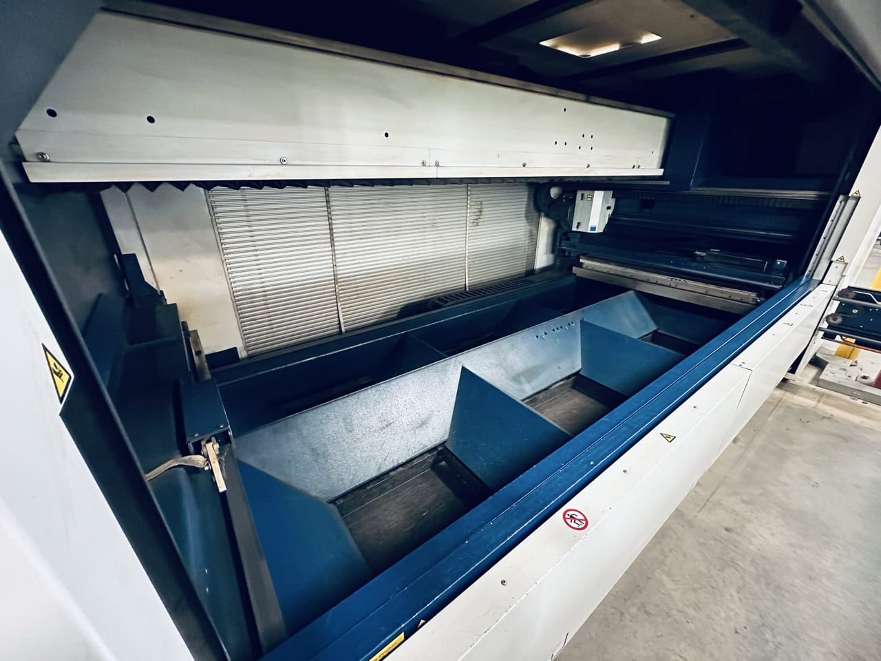 3,000 Watt Trumpf TruLaser 1030 Fiber Laser, 2014 - 5'x 10' Dual Shuttle Table, TruDisk 3001 - Image 6