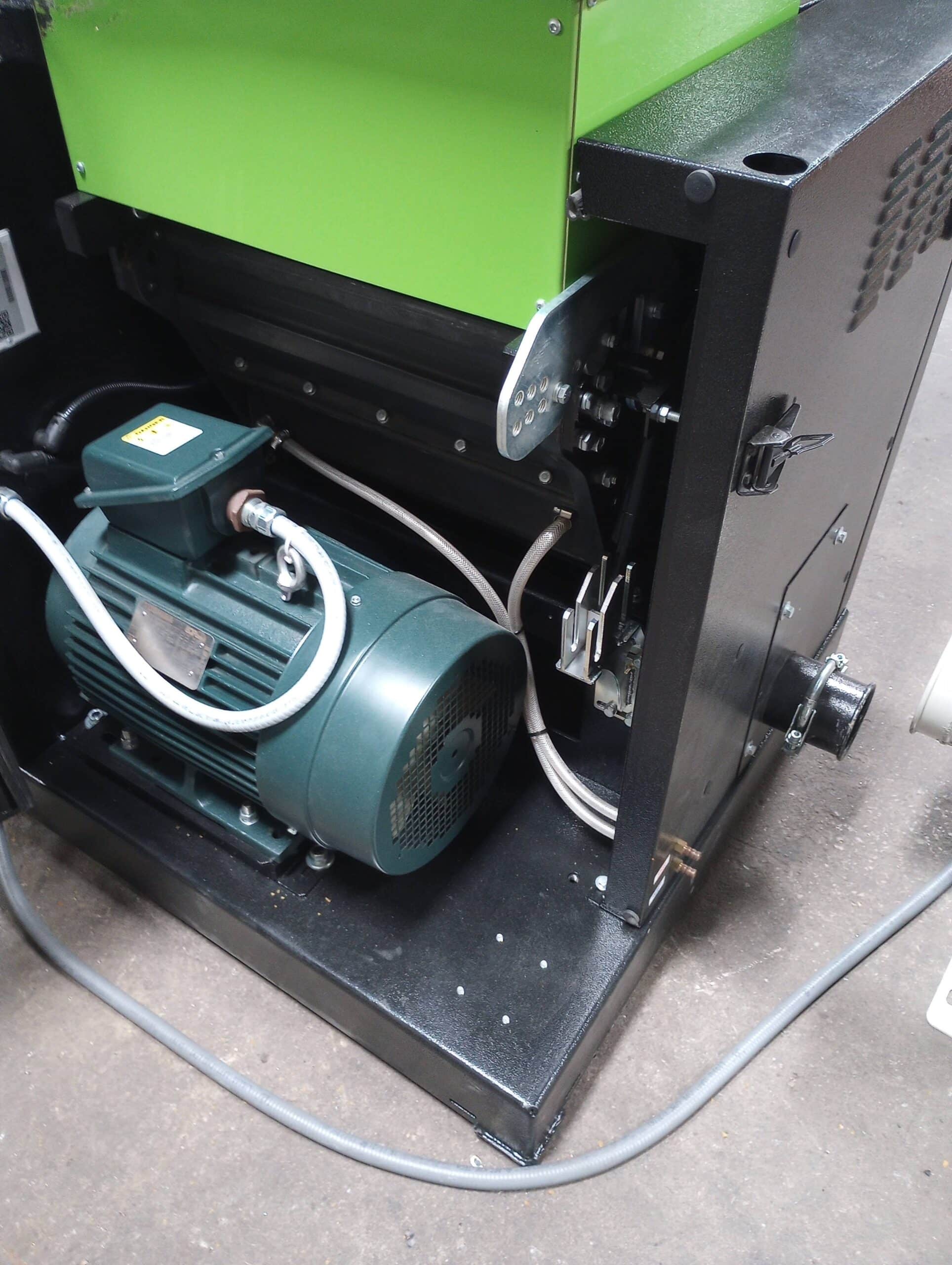 15 HP Conair 1220 Granulator, 2020 - Image 4