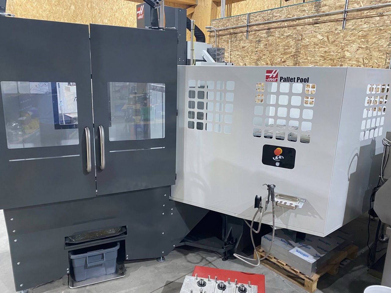 Haas Pallet Pool System, 2022 - 3+1 Stations
