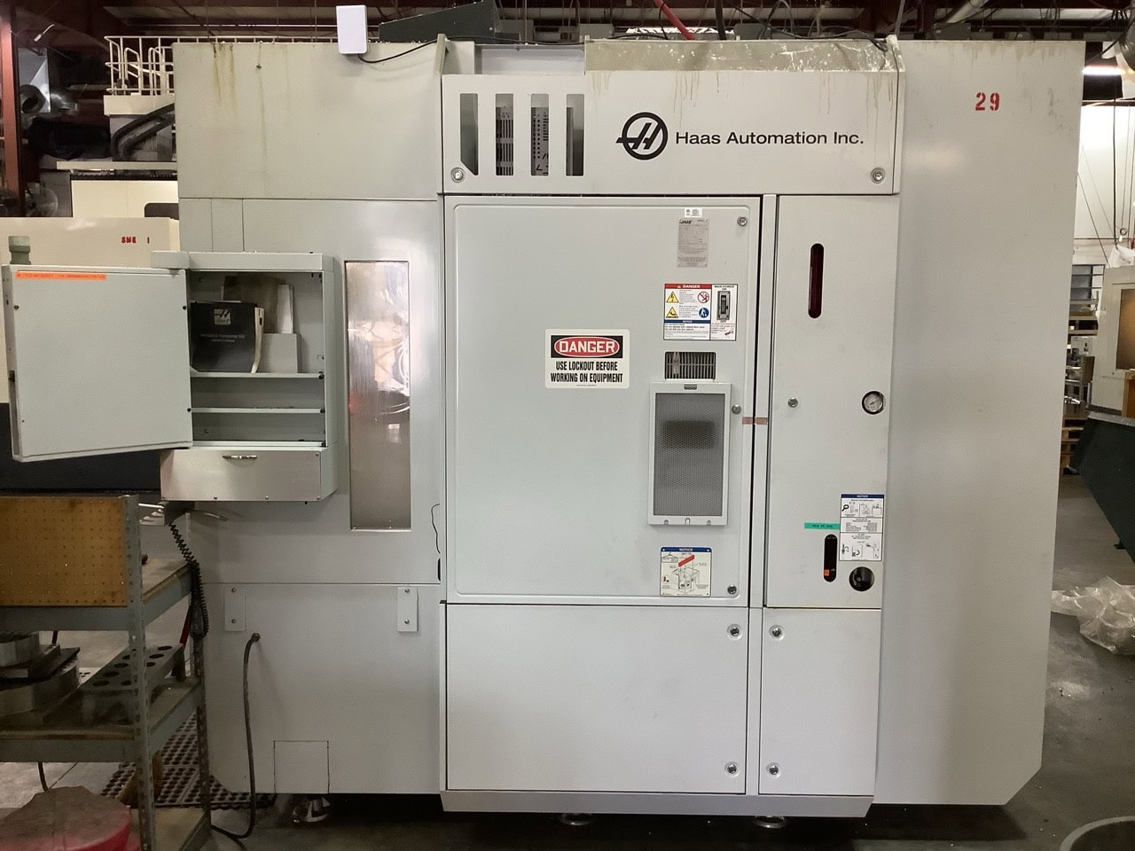 Haas UMC-750 Universal Machining Center, 2015 - Through Spindle Coolant, High Speed Machining - Image 5