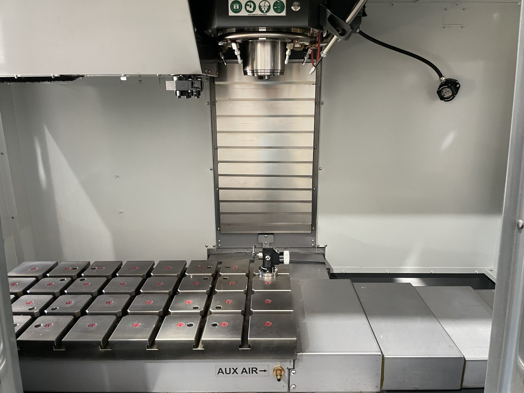 Haas VM-2 VMC, 2020 - Never Used, Under Power, WIPS, TSC, High Intensity Lighting, Through Tool Air Blast - Image 4