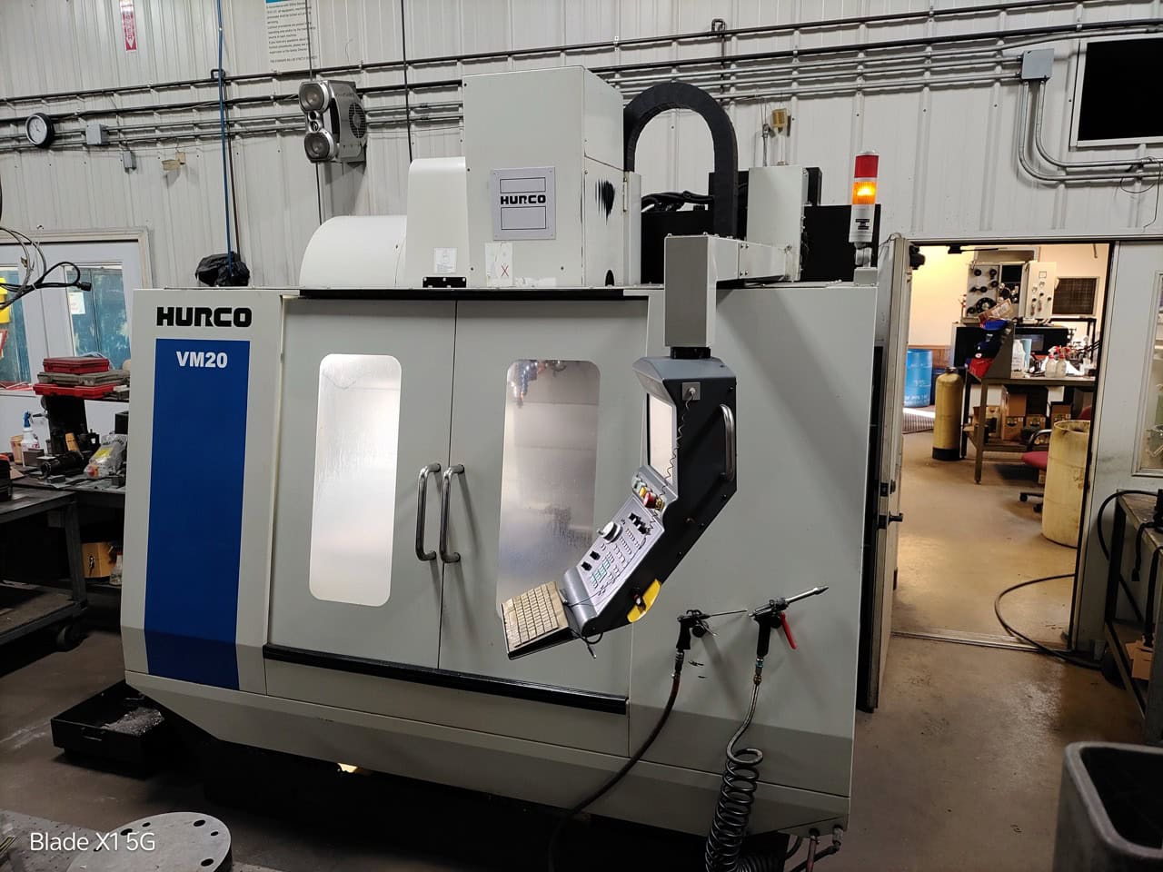 Hurco VM-20 VMC, 2012 - Coolant Through Spindle, Tooling - Image 2