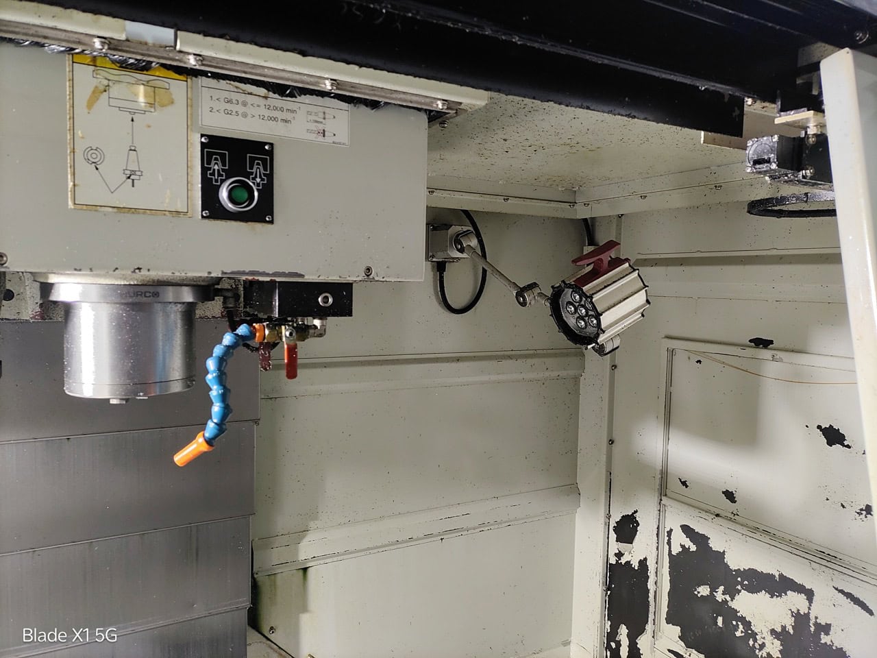 Hurco VM-20 VMC, 2012 - Coolant Through Spindle, Tooling - Image 8