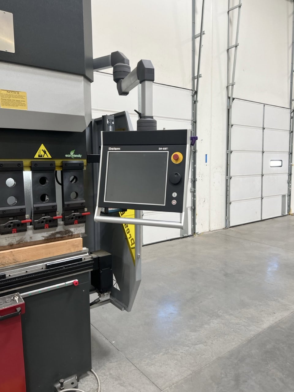 175 Ton x 10' LZK SPB-175T/3200 Press Brake, 2021 - 6 Axis Backgauge, Low Hours - Image 3