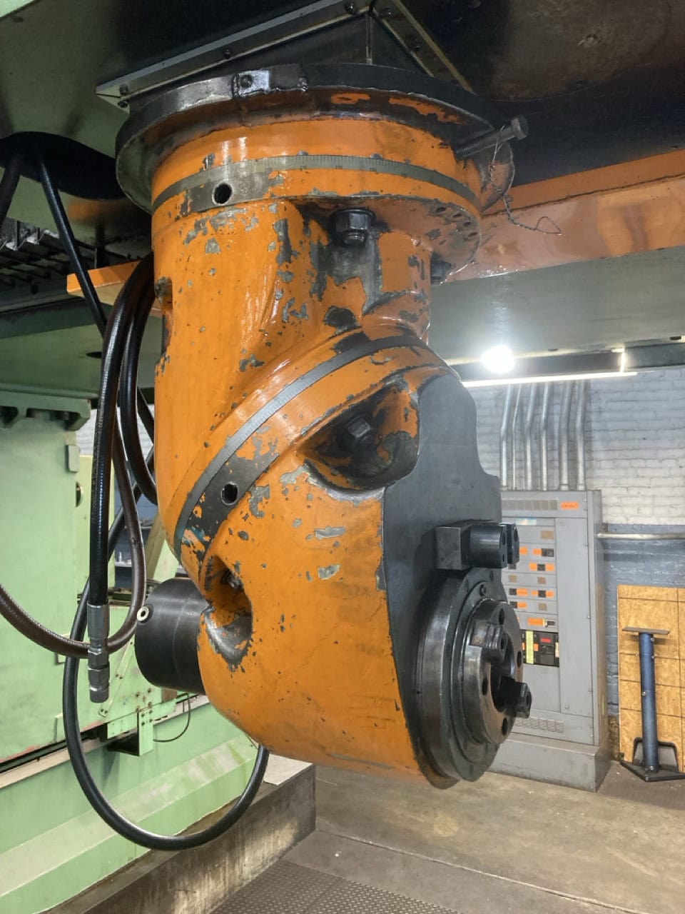 40' x 8' RD&D Model VTC 53/60 CNC Gantry Mill, 1990 - Universal Head, 80 HP, Cat 50, Fanuc Control - Image 8