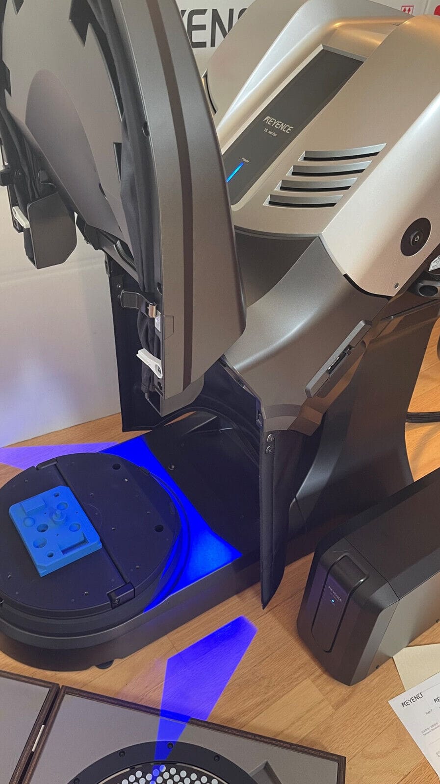 Keyence 3D Scanner CMM VL-350, 2019 - Image 17