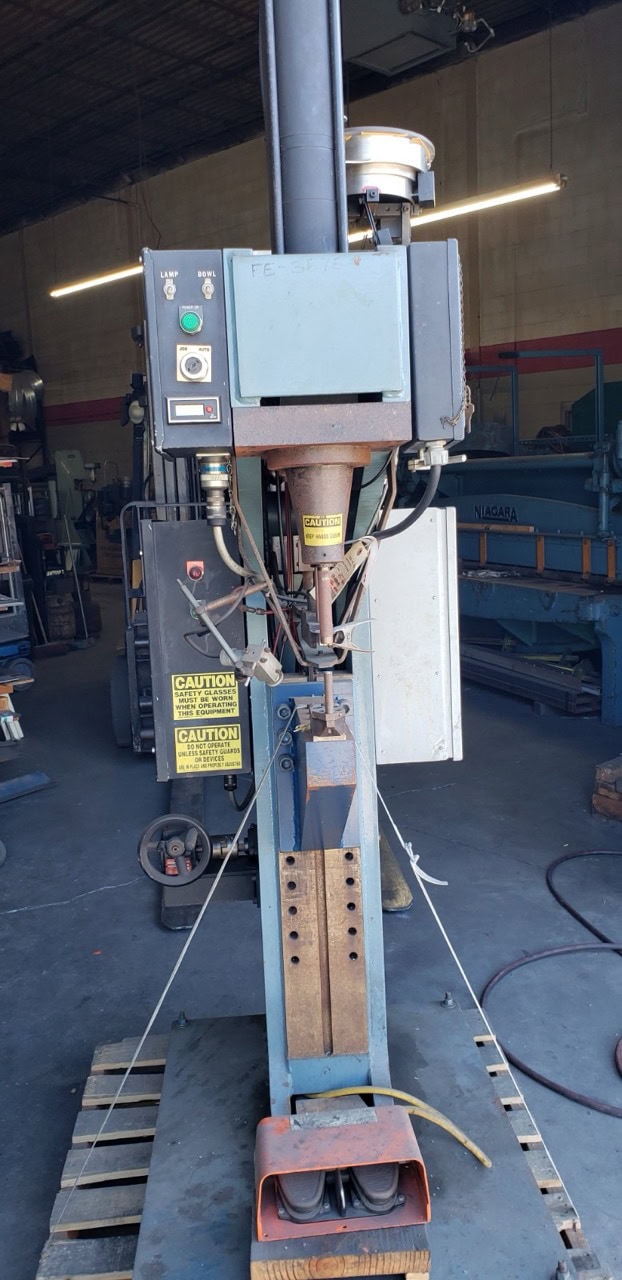 10' x 1/4" Pullmax E-230 Hydraulic Shear, 1985 - Image 19