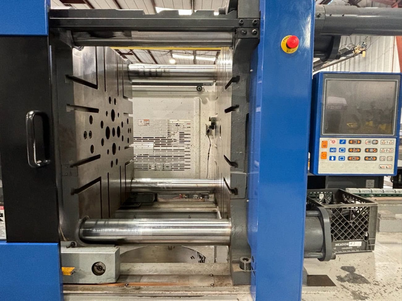 400 Ton 45.3 oz Shot Size Toyo Si-400V-J450CU Electric Injection Molding Machine, 2012 - Image 4