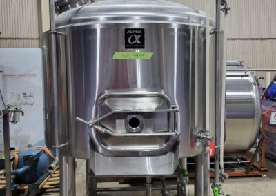 alpha 15 bbl 2 vessel steam brew house with standard control system