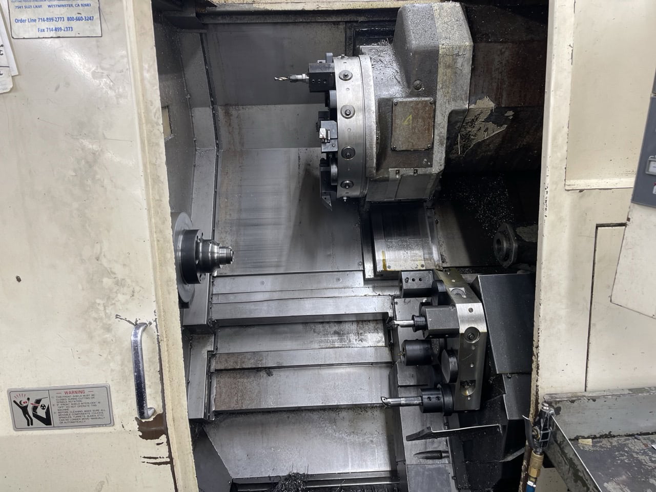 Okuma LU-15 CNC Lathe, 2000 - Live Tooling, Dual Turrets, Tooling Included, Chip Conveyor - Image 2
