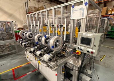 robot labeling station consisting of fanuc scara robot sr-6ia mfg 2020 - 2 equipment for microgem