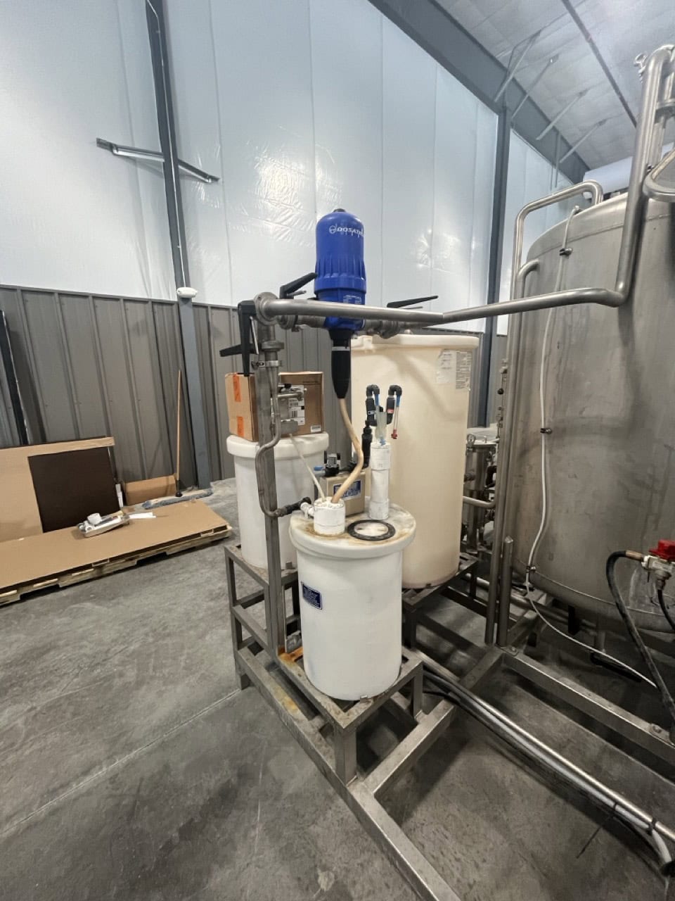 500 Gallon Stainless Steel IDD Dual Tank CIP Skid - Image 2