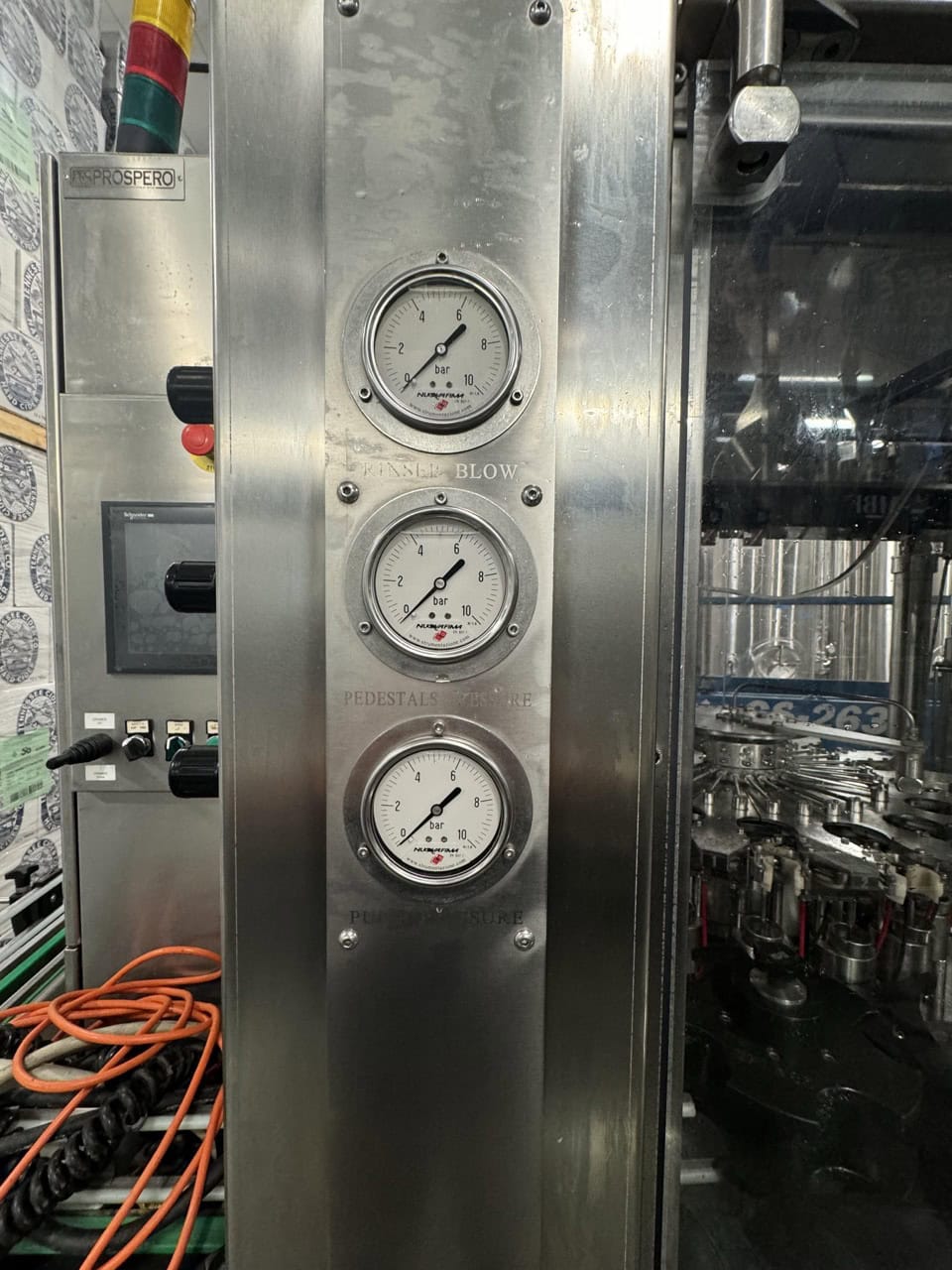 GAI 5031FM-Bier Bottle Filling and Crowning Machine, 2015 - Image 7