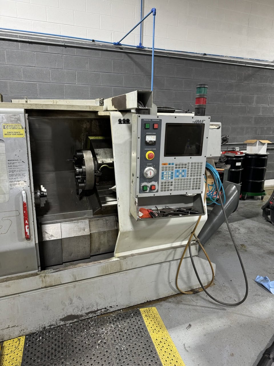 Haas SL-20T CNC Lathe, 2000 - Tailstock, Chip Auger