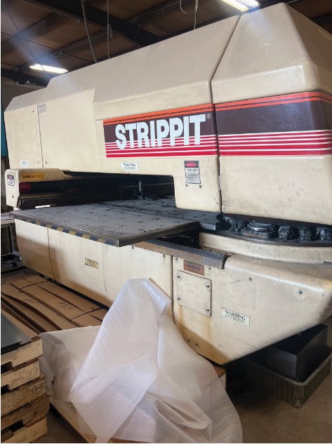 23 Ton LVD-Strippit FC 1000 XP CNC Turret Press Punch, 1993