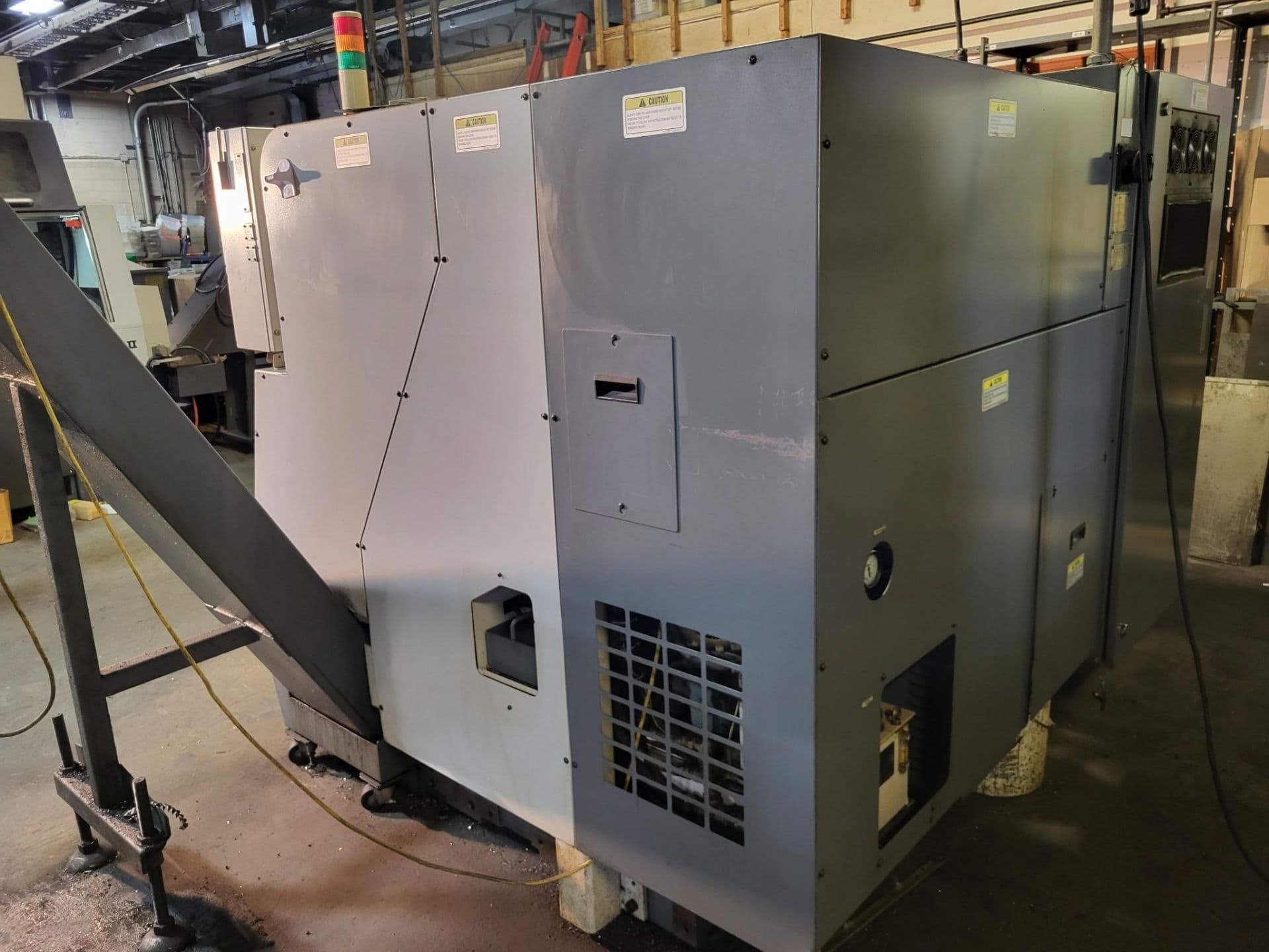 Okuma Captain L-370M CNC Lathe, 2006 - Tailstock, Live Tooling, Chip Conveyor - Image 11
