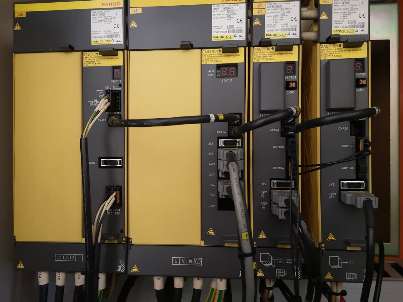 Daewoo DMV 5025 VMC, 2004 - Fanuc Control, Spindle Chiller, 12K Spindle - Image 13