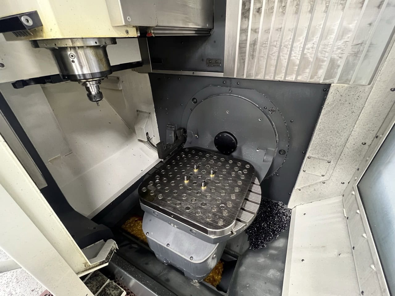 DMG Mori DMU 50 UMC, 2018 - Probing, Chip Conveyor - Image 2