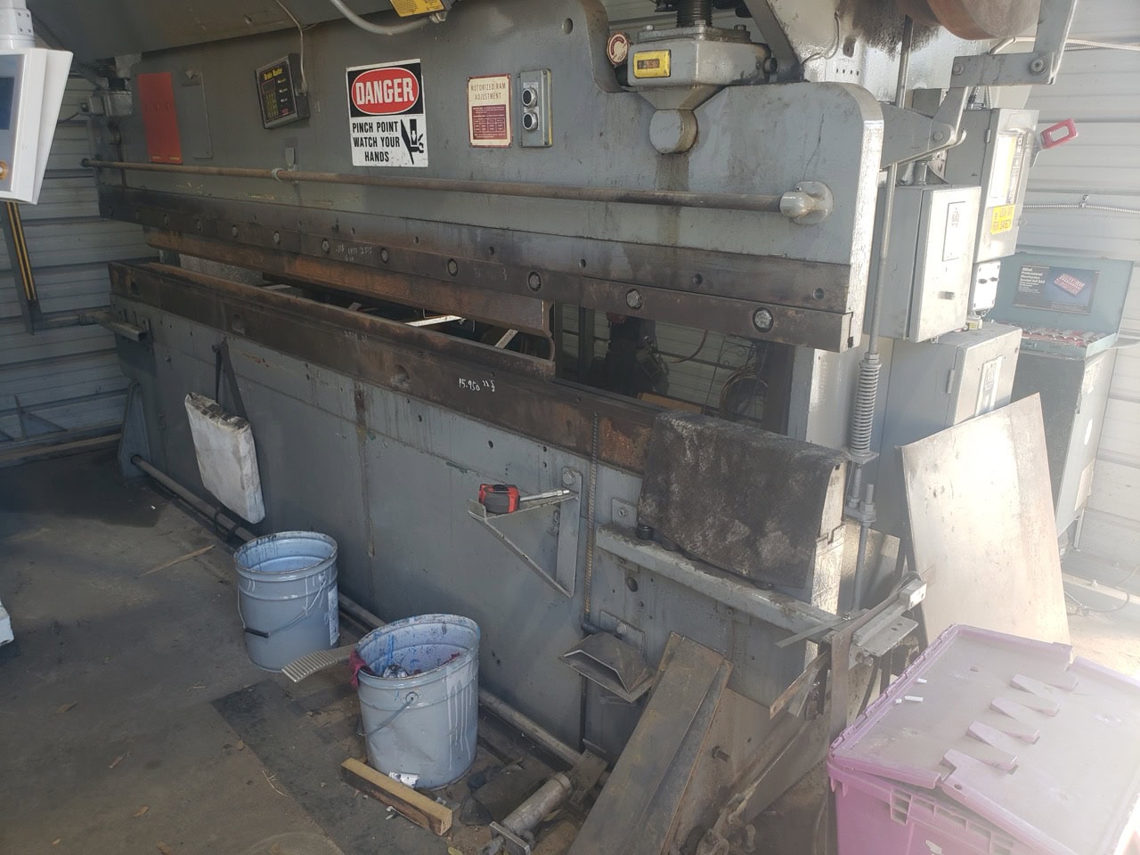 95 Ton x 12' Chicago 1012 L Mechanical Press Brake, 1975 - Image 2