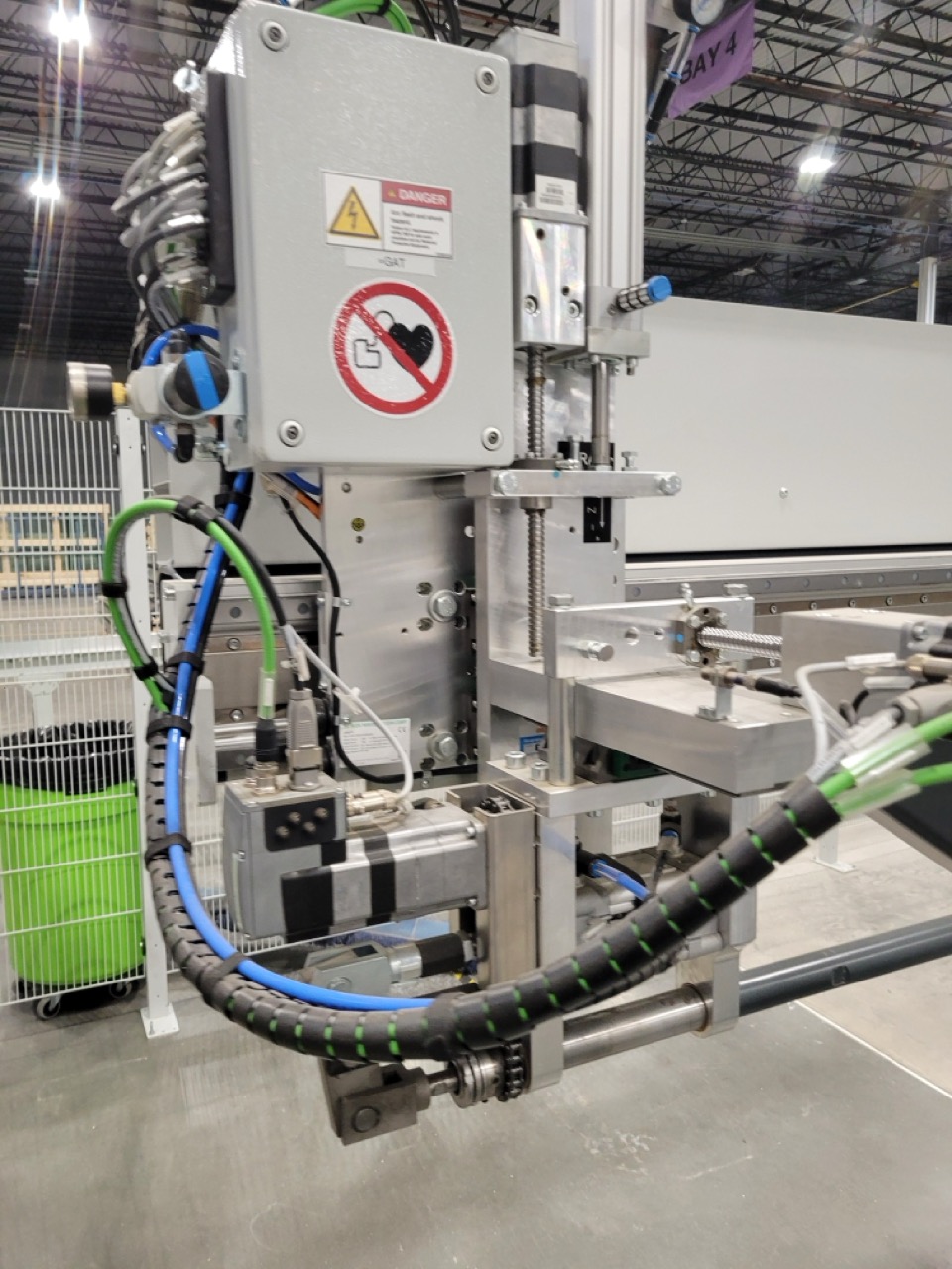 Elumatec SBZ 686 XXL CNC Profile Machining Center, 2022 - 62 Hours of Use, Fully Equipped - Image 28