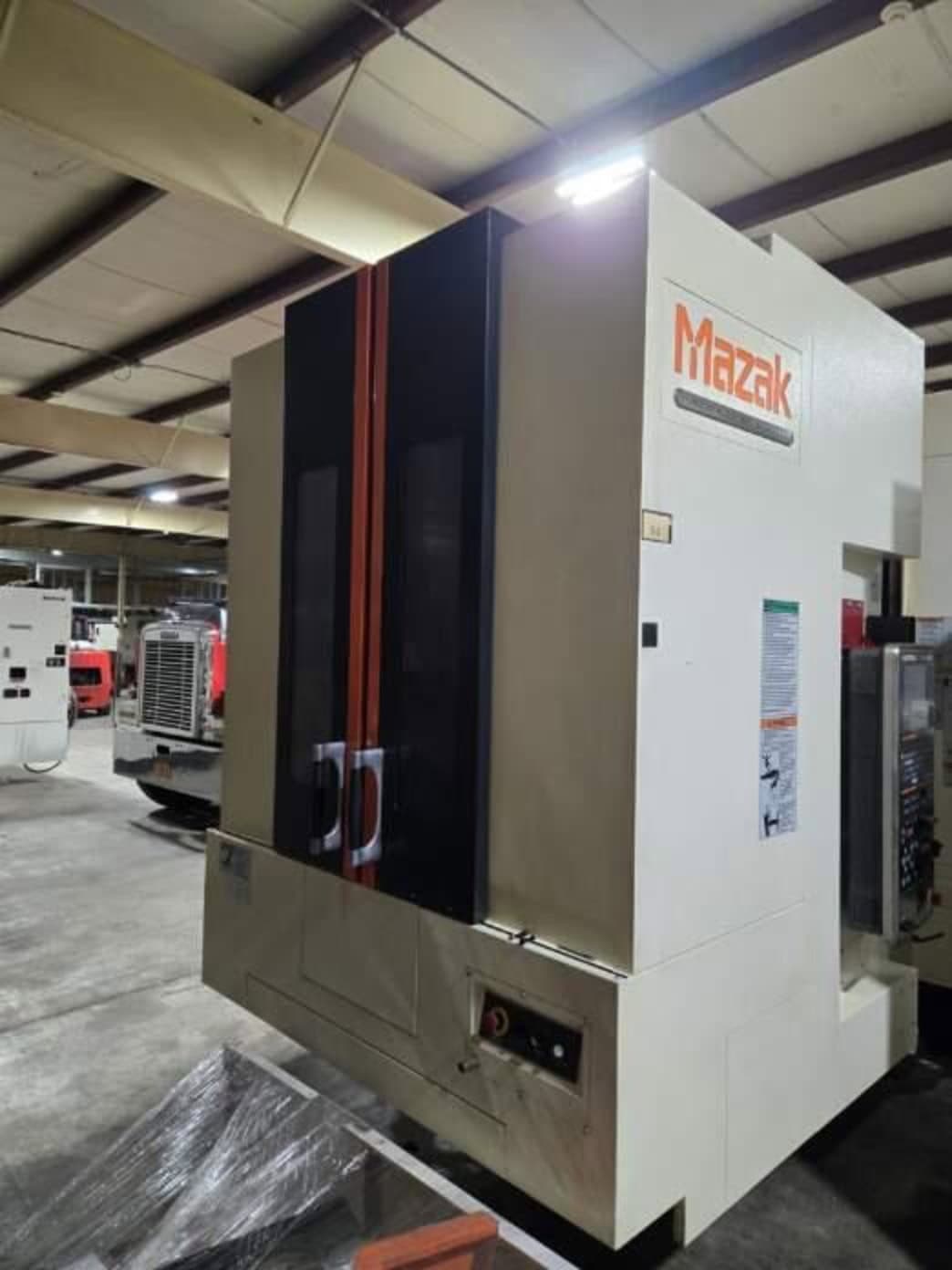 Mazak HCN-4000 400mm HMC, 2012 - 80 Tools, Full 4th Axis, CAT40, Probing, Chip Conveyor - Image 4