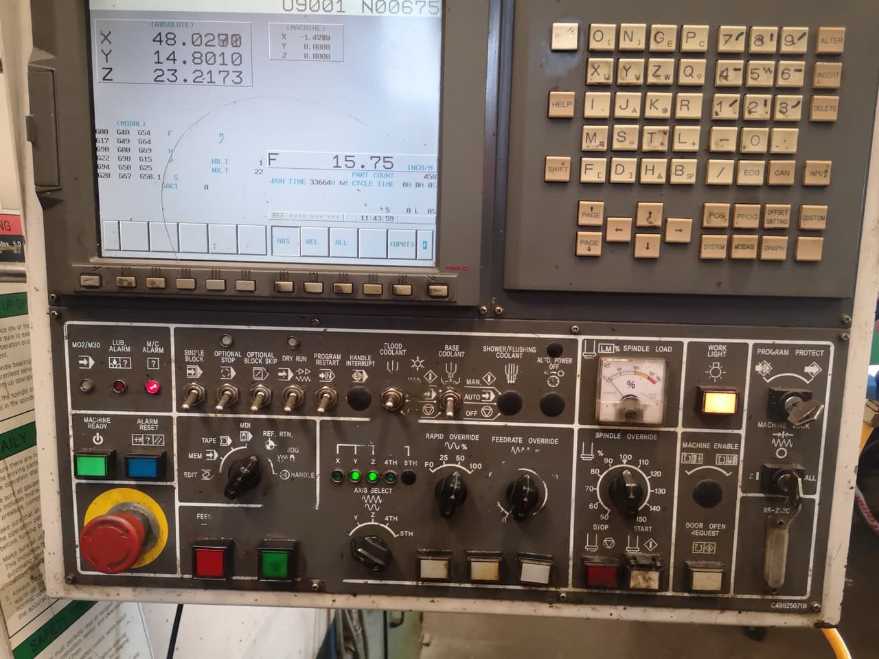 Daewoo DMV 5025 VMC, 2004 - Fanuc Control, Spindle Chiller, 12K Spindle - Image 4