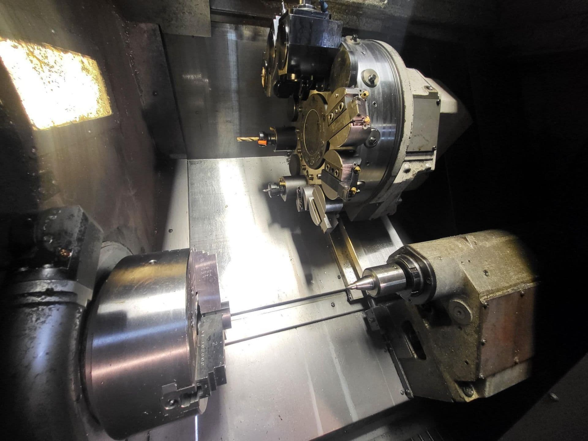 Okuma Captain L-370M CNC Lathe, 2006 - Tailstock, Live Tooling, Chip Conveyor - Image 5
