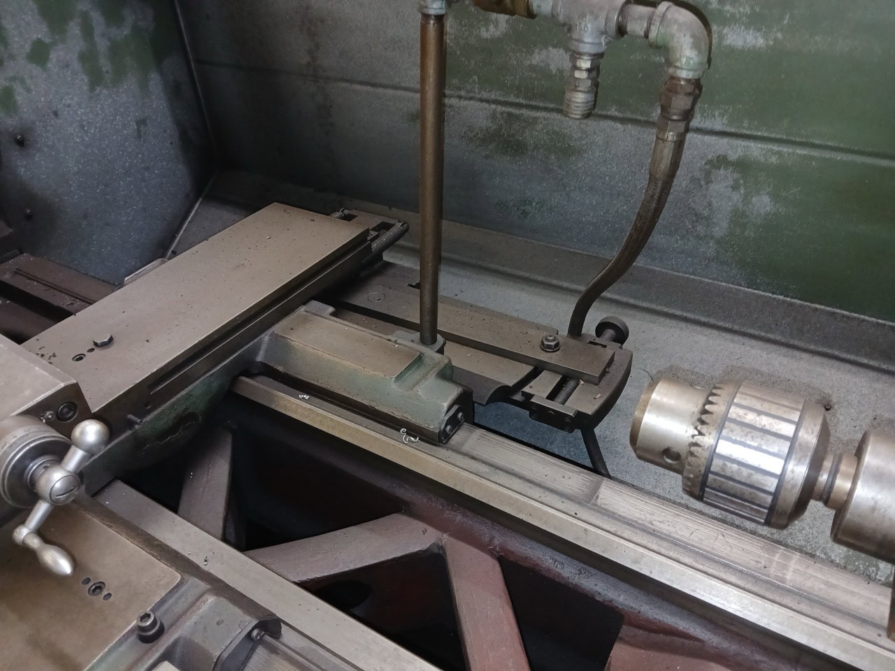 21" x 80" Kingston HL-2000 Engine Lathe, 1985 - Taper Attachment, Steady Rest - Image 6