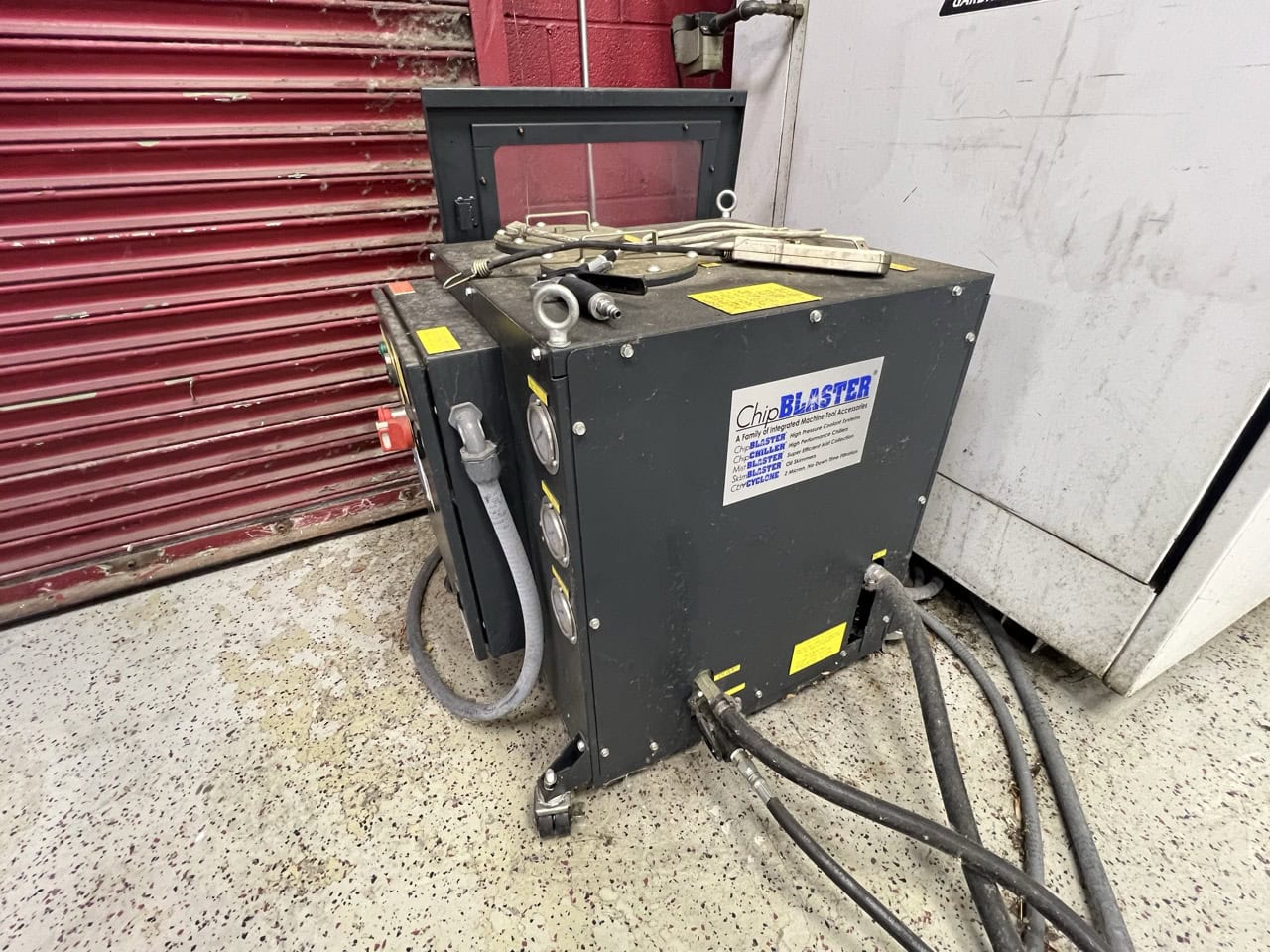 DMG Mori DMU 50 UMC, 2018 - Probing, Chip Conveyor - Image 6