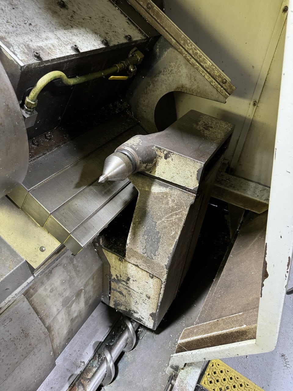 Haas SL-20T CNC Lathe, 2000 - Tailstock, Chip Auger - Image 6