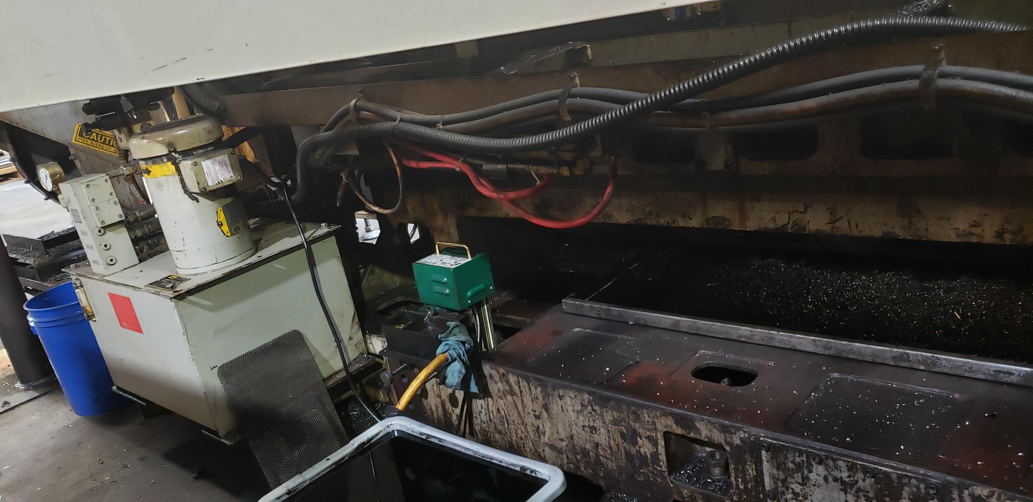 Okuma L1420 CNC Lathe, 1995 - Tailstock, Chip Conveyor - Image 8