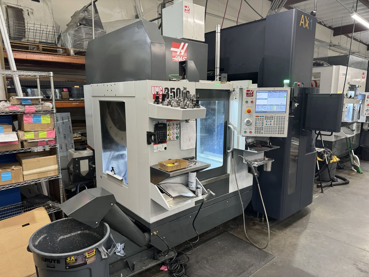 Haas UMC-350HD Universal Machining Center, 2023 - WIPS Probing, Coolant Through Spindle, 15K RPM - Image 2