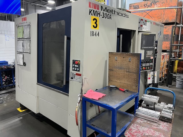 Kiwa KMH300A-F004 300MM HMC, 2015 - Fanuc Control, 12K RPM Spindle