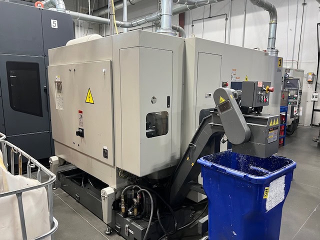 Kiwa KMH300A-F004 300MM HMC, 2015 - Fanuc Control, 12K RPM Spindle - Image 4
