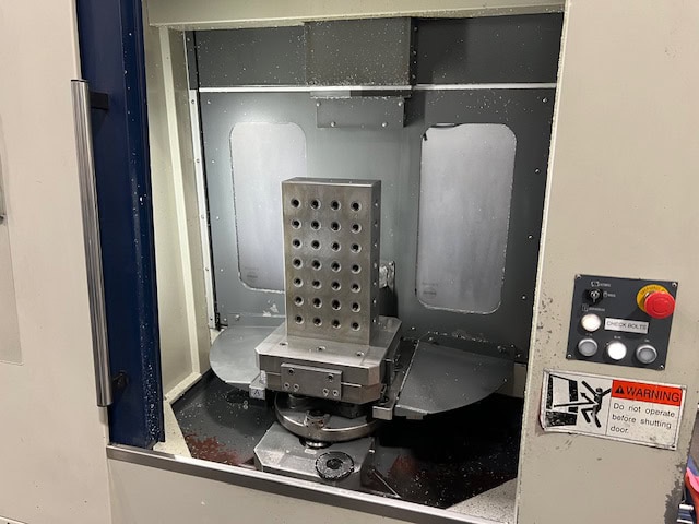 Kiwa KMH300A-F004 300MM HMC, 2015 - Fanuc Control, 12K RPM Spindle - Image 8