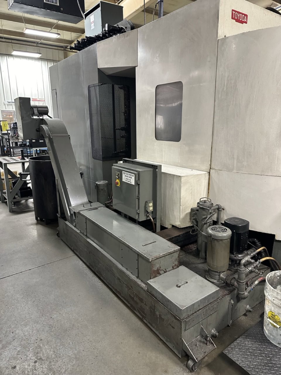 Toyoda FA630 HMC, 1996 - Chip Conveyor, Fanuc - Image 5