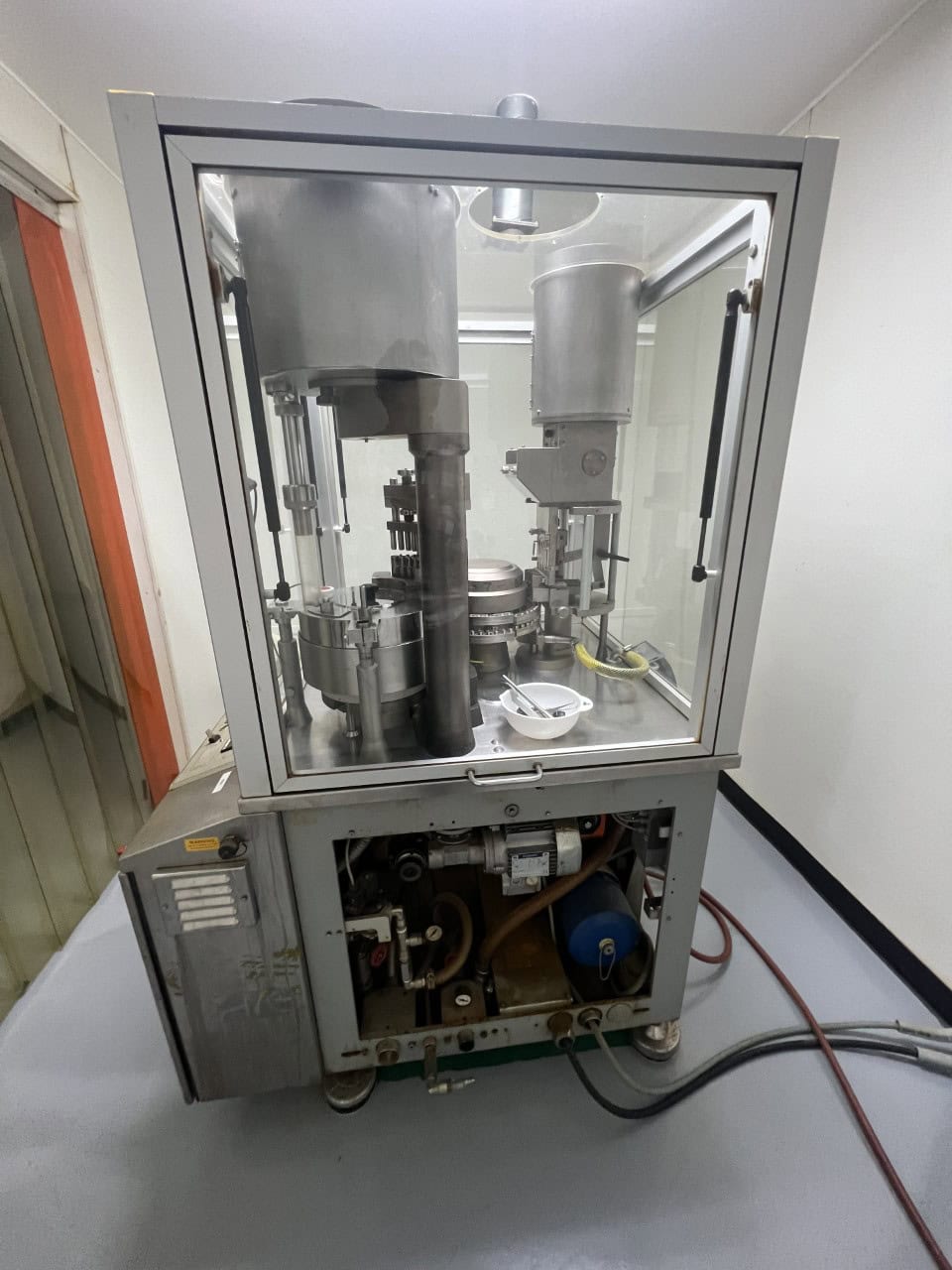 IMA Active Zanasi 40F Automatic Capsule Filler, 2013 - Image 2