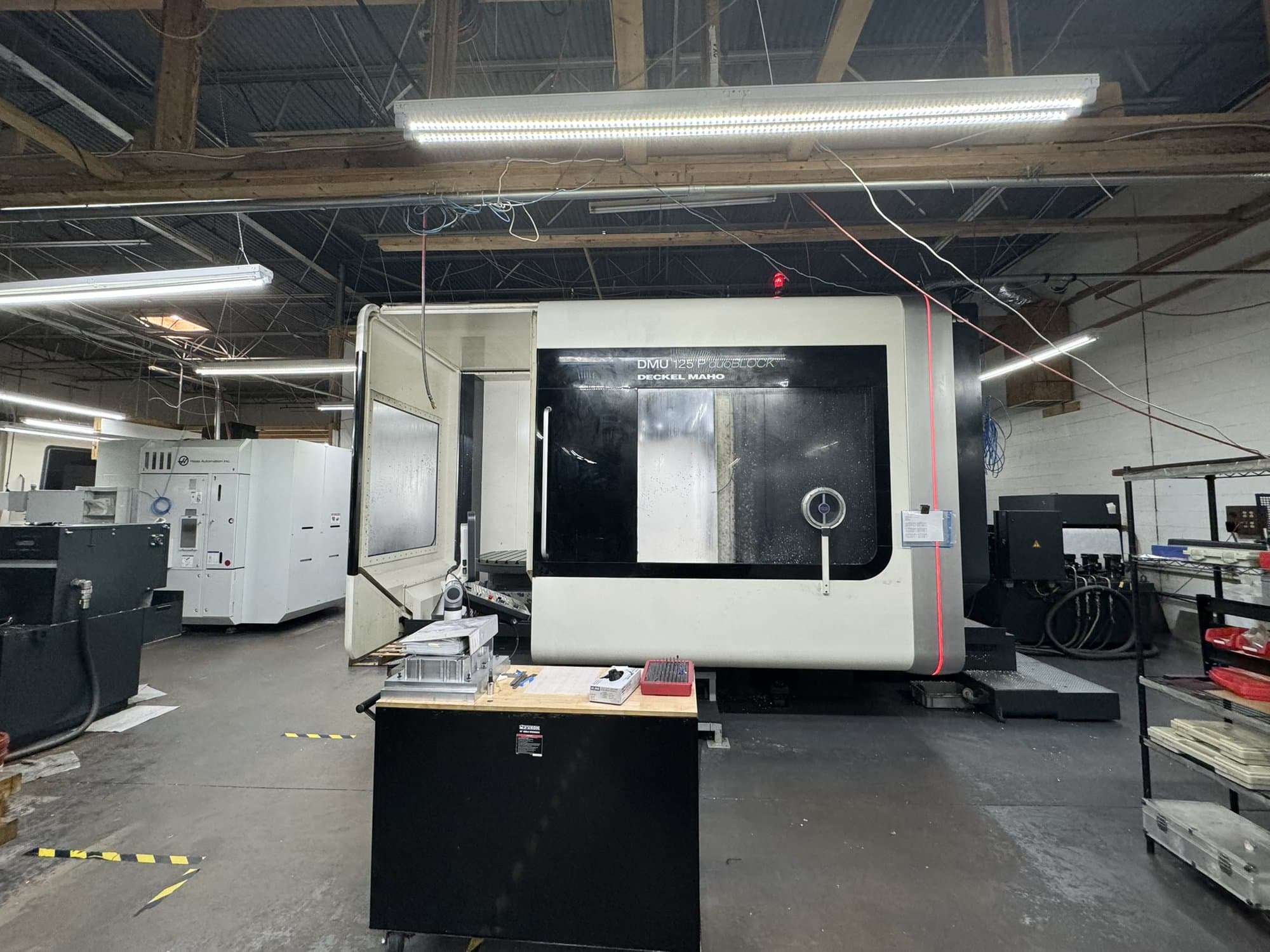 DMG DMU 125P Duoblock, 2011 - HSK100, 12K RPM, 120 ATC